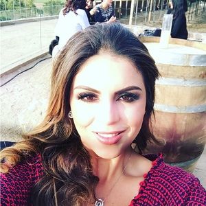 Meet your Posher, Karla